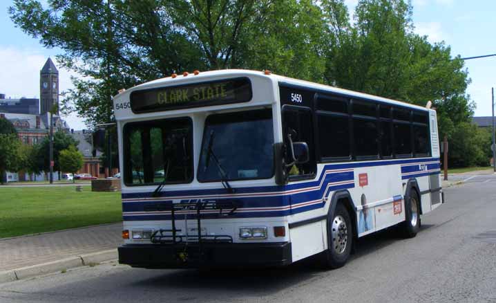 SCAT Gillig Phantom 5450